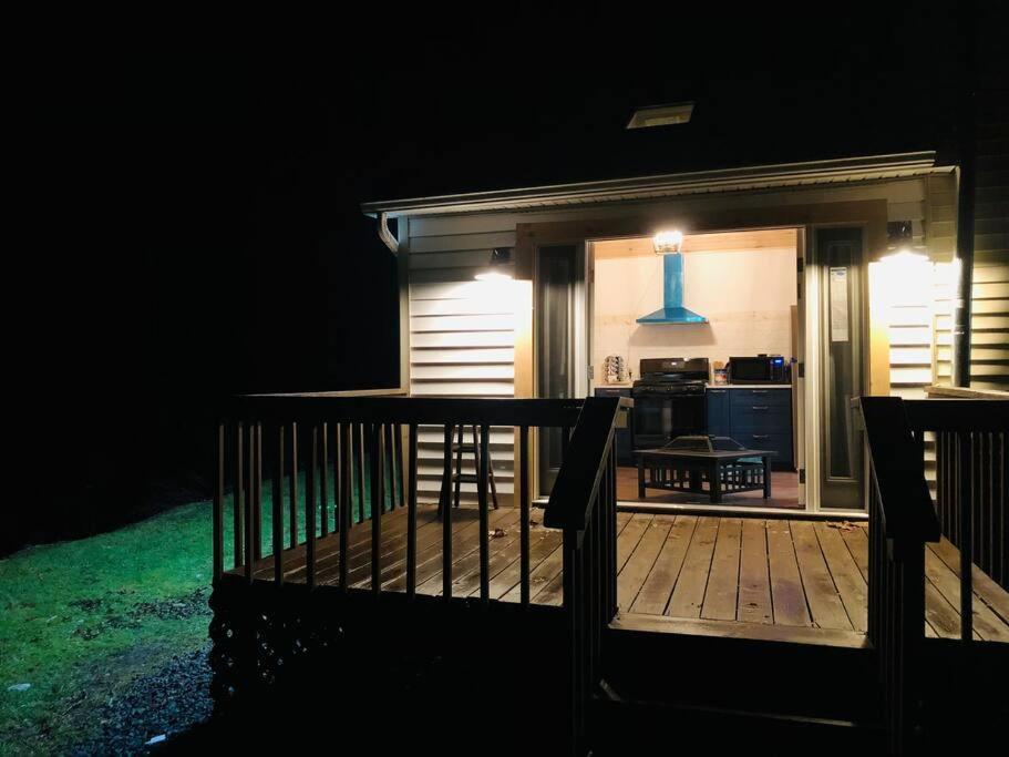 Charming 120-Year-Old Farmhouse By The Creek. Starlight المظهر الخارجي الصورة