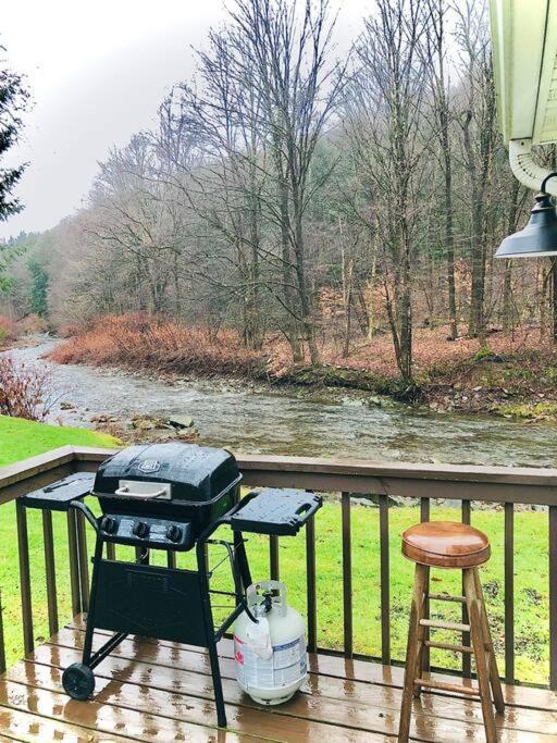 Charming 120-Year-Old Farmhouse By The Creek. Starlight المظهر الخارجي الصورة